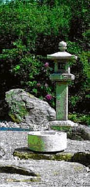 Laterne im Japangarten